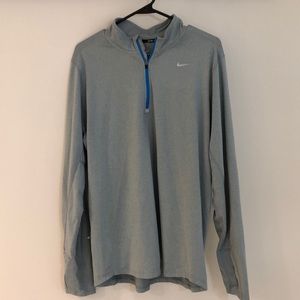 Nike Running Men’s L 1/4 Zip Long Sleeve Tee